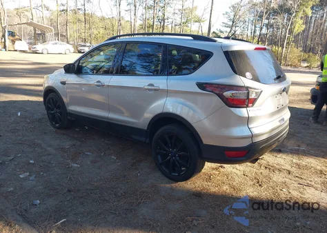2017 Ford Escape Se из США, поврежденный, VIN 1FMCU0GD5HUA35983